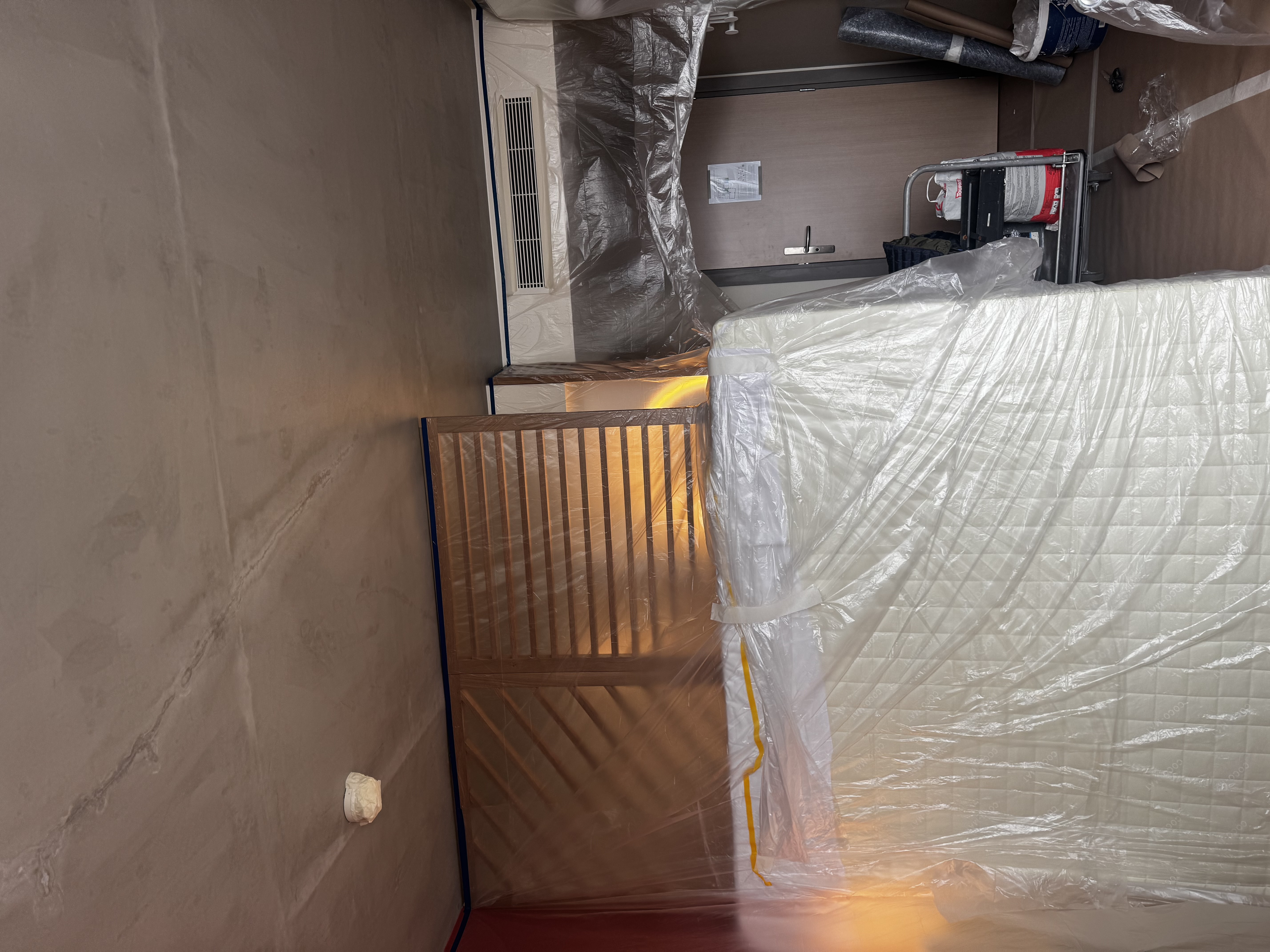 Plafond abîmé avant travaux - Han Peinture